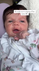 Good morning from Cassandra ☀️She loves listening to opera 🎶  #yoursoprecioustome #themostimportantthingtomerightnow #purehappiness  #operababy #morningvibes #babytoks #creatorsearchinsights