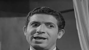 جميلة عوض، مع صغر سنها، إلا أنها ليست غريبة عن الوسط الفني فوالدتها هي الفنانة اللبنانية راندا عوض الشهيرة بـراندا ووالدها المخرج عادل عوض وجدها هو الفنان الكوميدي الكبير محمد عوض. Ø­ÙÙŠØ¯Ø© Ù…Ø­Ù…Ø¯ Ø¹ÙˆØ¶ Ø¬Ø¯ÙŠ ÙƒØ³Ø± Ù‚ÙˆØ§Ø¹Ø¯ Ø§Ù„Ù…Ø³Ø±Ø­ ÙˆØ´Ø§Ù„Ù†ÙŠ ÙÙ† ÙˆØ«Ù‚Ø§ÙØ© Ø§Ù„ÙˆØ·Ù†