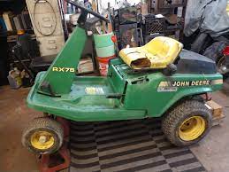 John deere gx75 grass catcher bagger chute am11597. John Deere Rx75 Riding Lawn Mower Ronmowers