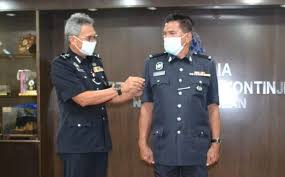 Pejabat menteri pejabat timbalan menteri pejabat ketua setiausaha pejabat timbalan ketua setiausaha (perdagangan dalam negeri) pejabat timbalan ketua setiausaha (pendayaupayaan pengguna) bahagian. Kertas Siasatan Neelofa Telah Diserah Kepada Timbalan Pendakwa Raya Kosmo Digital