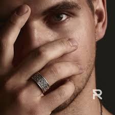 Celtic Love Knot Engagement Ring