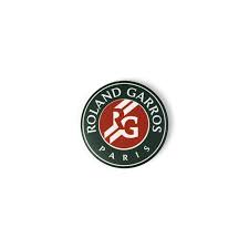 The font used for roland garros logo is very similar to le monde livre regular, which is a french oldstyle serif font designed by jean françois porchez and published by typofonderie. Magnet Official Logo Roland Garros Multicolor Roland Garros Store