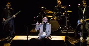 Da sempre grande cultore della parola al servizio della musica, franco battiato non ha mai smesso di evolversi musicalmente in cinquant'anni di carriera, muovendosi con sapienza tra pop, canzone d'autore. Xs9nmyfpcsdr M