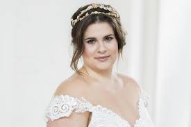 Suchen sie nach haarschmuck oder inserieren sie einfach und kostenlos ihre anzeigen. Handmade Exklusiver Haarschmuck Fur Die Braut Plusperfekt