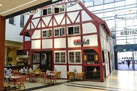 Cafe extrablatt is a german franchise that has been mirrored in the mother city. Cafe Extrablatt Flensburg Galerie