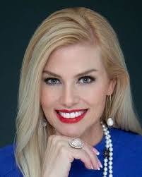 Erin Battles's Instagram, Twitter & Facebook