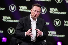 Elon Musk slams media over Tesla robot injury story: 'Shameful'