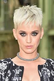 Short edgy haircut for women: Pixie Cuts For 2020 34 Celebrity Hairstyle Ideas For Women