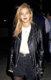 Photos 90s Hairstyles We Thought Were Absolutely Cool 90s Fashion Fashion Drew Barrymore Style