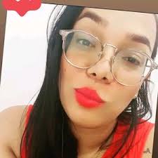 Laura Laguna (@conta_lauuuv)