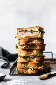 Herbstliches Grilled Cheese Sandwich Mit Kurbiskernbraten Und Apfel Kleines Kulinarium Rezept Lebensmittel Essen Sandwich Lebensmittelfoto