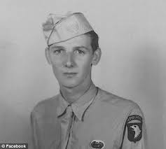 This tiny sliver of land... changed the course of human history': Obama  leads tributes to D-Day heroes as world leaders and royals join veterans  for their return to Normandy beaches 70 years