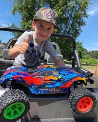 traxxas on instagram take a hint from this little guy and trick out your ride so many accessory color options for the traxxas rustler 4 traxxas 4x4 riding