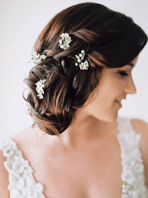 20 Side Bun Hairstyles for Your Wedding
