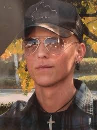 Joseph Makowski's Instagram, Twitter & Facebook