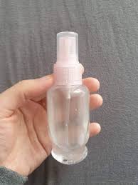 Abgesehen davon, dass es riesigen spaß macht, weißt du anschließend auch ganz es handelt sich eher um eine schützende salbe, die nicht mit einer creme verwechselt werden darf. Teebaumol Spray Selber Machen Frag Mutti