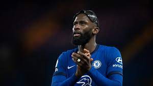 Antonio rudiger and paul pogba were involved in a bizarre incident at the euros germany defender rudiger looked to direct a bite into france star pogba's back the altercation was seen on camera and pogba had complained to the officials Willkommen Bei Den Aktuellen Nachrichten Von Fifa Com Rudiger Es Gibt Menschen Die Mich Wirklich Horen Fifa Com