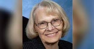 Donna Plowman's Instagram, Twitter & Facebook