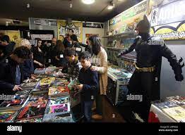 190420) -- ATHENS, April 20, 2019 -- Visitors of the Comicdom Con Athens  2019 are seen at the bazaar of Greek comics shops and publishers, in  Athens, Greece, on April 20, 2019.