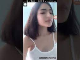 Sebelum aktif menjadi selebgram, terlebih dahulu nabilla aprillya terkenal di aplikasi bigo. Bigo Live Youtube