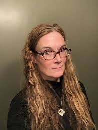 Kathleen Knox's Instagram, Twitter & Facebook