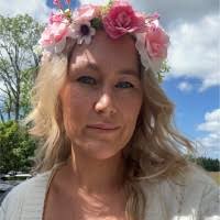 Eva Beal Email & Phone Number