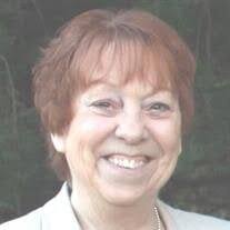 Beth Beckwith's Instagram, Twitter & Facebook