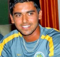 Deepak lokendrasingh chahar is an indian professional cricketer. Deepak Chahar Profile Age Stats Records Icc Ranking Career Info News Images Mykhel Com
