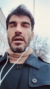 Alim Abraham's Instagram, Twitter & Facebook