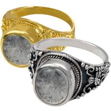 Honor the lives of your loved ones and pets with a memorial keepsake. Rings Pet Cremation Jewelry Ring Clear Glass Front