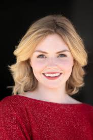 Lydia Keen's Instagram, Twitter & Facebook