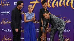 Same kid from west philly. Kleid Zu Kurz Will Smith Beschutzt Seine Tochter Vor Den Fotografen