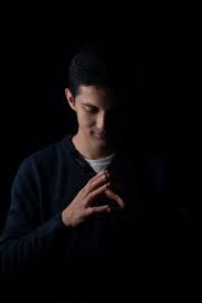 Terbuat dari bahan kaos yang memiliki kelebihan : 20 Inspirasi Background Hitam Studio Foto Cosy Gallery