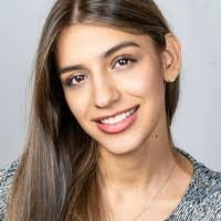 Amber Garza's Instagram, Twitter & Facebook