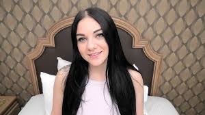 This Fun-sized Amatuer Has an Amaing Ass: American Amateur Porn by eXXX  Teens