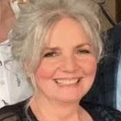 Rose Layman's Instagram, Twitter & Facebook