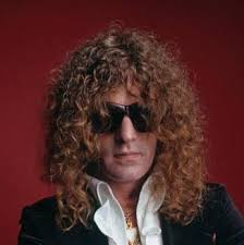 Who are all the celebrities in this picture? : r/CelebrityNumberSix