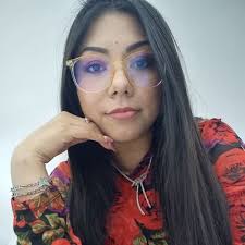 Betsy ♡ (@Betsy_Rocha)