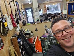 Yesterday was my last day at Sam Ash Indy, today is the last day the store  is open, the entire company is gone, done, kaput. Took a couple days to get  everything