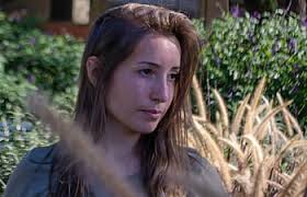 I been having doubts and regrets because of the akward/ugly stage i am in with my length, but these. Ugly Woman Blondy Portrait Headshot One Person Young Adult Brown Hair Plant Hair Pxfuel