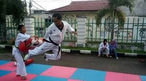 Enjoy the videos and music you love, upload original content, and share it all with friends. Siginjai Ita Club Taekwondo Miliki Ratusan Anggota Didominasi Anak Anak Tribun Jambi