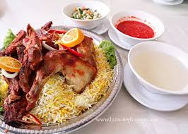 Kamu akan belajar langsung dari kami sebagai praktisi makanan. Santai Makan Nasi Arab Set Dulang Di Sumai Hotel Apartment Kuala Terengganu Husniey Husain