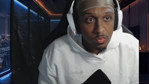 LIVE si Ana Chevez (@anarednatura)