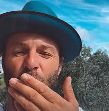 Keith's Valentine's Day Love and Kisses