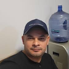 Profile for Elio Perez