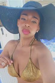 Safe travels birthday ladies to Bahamas 🇧🇸 🚢@