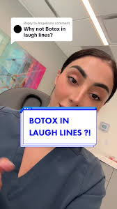 Replying to @Angelina botox in laugh lines 🤔?? #laughlines  #laughlinefiller #theferntechnique #thefern #laughlinetreatment #filler  #botox #injector #injectorlina