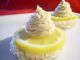 O salată de icre bună se face doar cu ulei, ceapă și lămâie. Salata De Icre De Crap 1 Dulciuri Fel De Fel