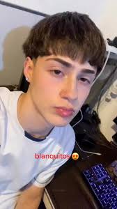 Chicos Guapos y Sus Indirectas en TikTok