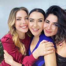 Peki eda ece kimdir, sevgilisi buğrahan tuncer kim, kaç yaşında, hangi dizi ve filmlerde oynadı? Ede Ece Ye 30 Yas Gunu Surprizi Bugrahan Tuncer Kimdir